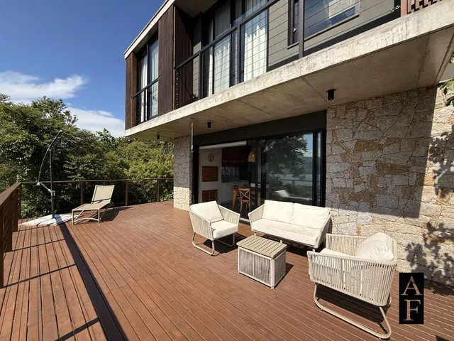 Imagem 12: Casa de Alto Padrão em Garopaba na Ferrugem