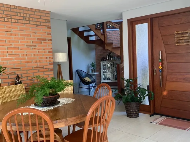 Imagem 6: Casa Alto Padrão em Garopaba no Bairro Morrinhos