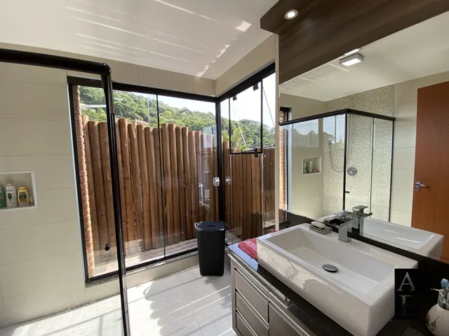 Imagem 4: Casa Alto Padrão em Garopaba no Bairro Morrinhos