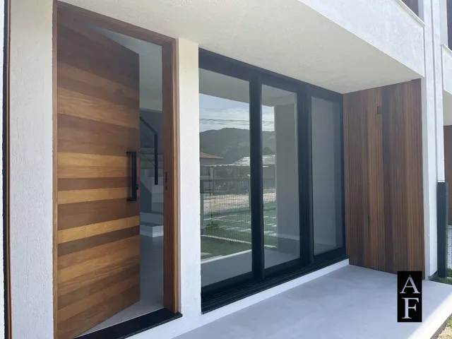 Imagem 16: Casa Sobrado À Venda em Garopaba Sc
