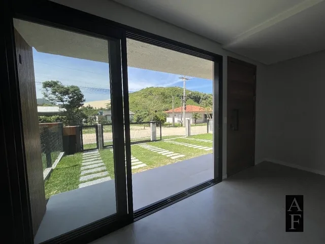 Imagem 14: Casa Sobrado À Venda em Garopaba Sc