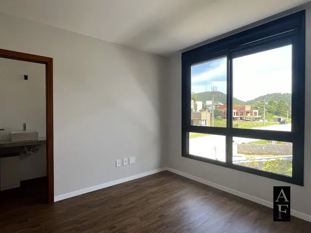 Imagem 8: Casa Sobrado À Venda em Garopaba Sc