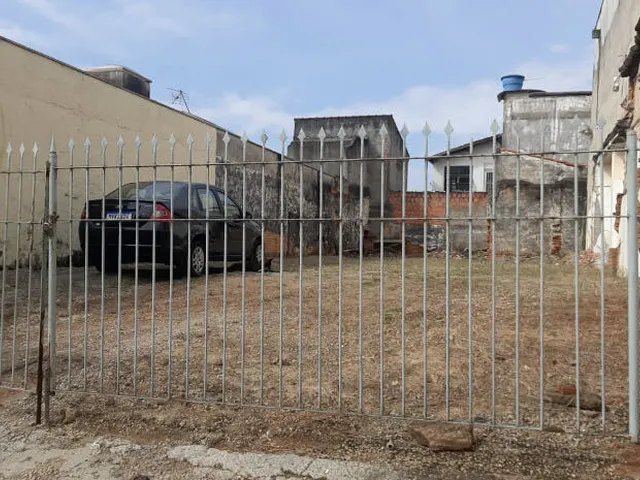 Imagem: Terreno À Venda no Bairro Vila Fiori