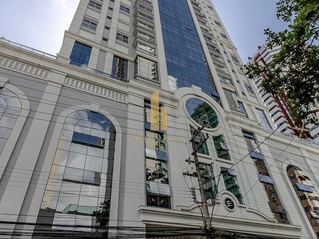 Imagem 5: Cobertura Duplex Padrão Embraed Única em Balneário Camboriú!! com Pé Direito Duplo e Vista Mar