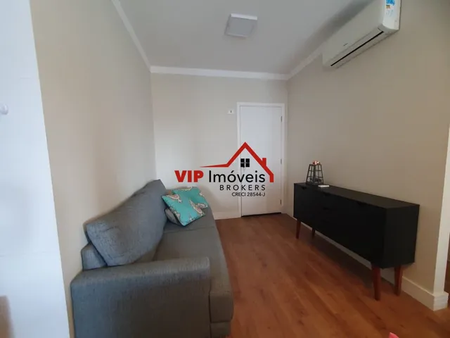 Imagem: O studio possui 1 Dormitório, 1 Suíte, 1 Banheiro, 1 Vaga