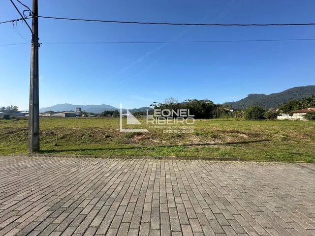 Imagem: Terreno com 450M², À Venda no Bairro Cruzeiro
