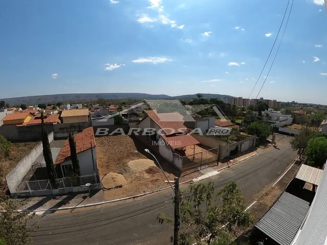 Imagem 12: Apartamento de 2 Quartos Á Venda em Área Nobre
