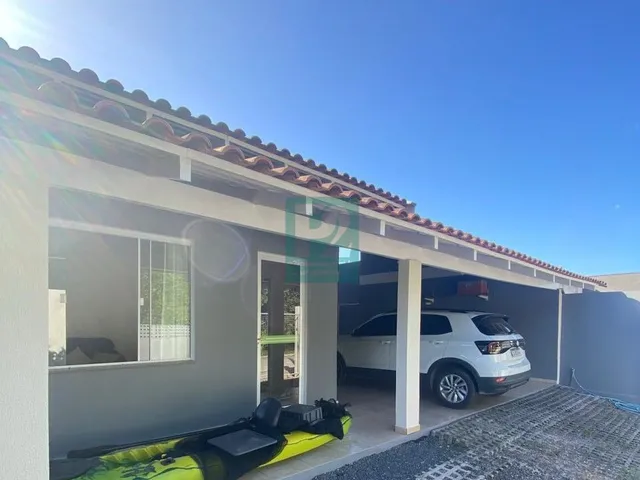 Imagem: Casa Pronta com Amplo Terreno 03 Dormitórios