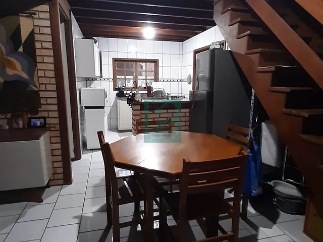Imagem 12: Casa 3 Dormitórios À Venda na Praia de Mariscal em Bombinhas/Sc