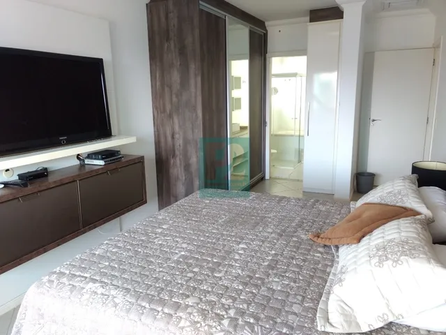 Imagem 3: Casa Alto Padrão com 04 Suítes À 100 Metros da Praia do Mariscal