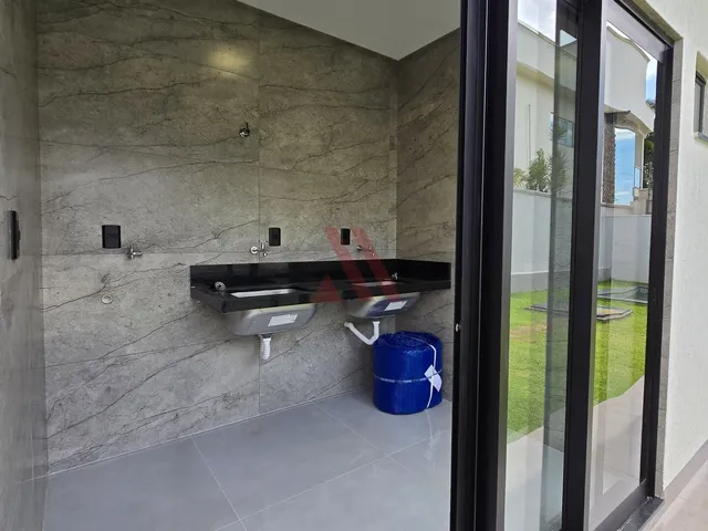 Imagem 7: Casa Térrea a Venda no Condomínio do Lago Saída para Trindade, 480 Metros de Terreno e 235 Metros Construídos