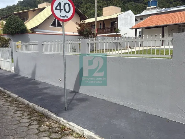 Imagem 7: Casa com 02 Dormitórios na Praia do Centro em Bombinhas/Sc