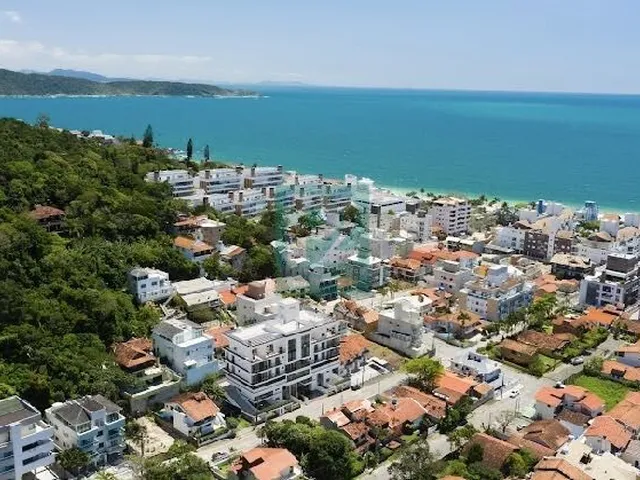 Imagem 5: Ótima Localização!! Cobertura Duplex com 3 Suítes a Poucos Metros da Praia de Bombinhas/Sc