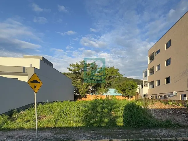 Imagem: Terreno Pronto para Construir Próximo À
