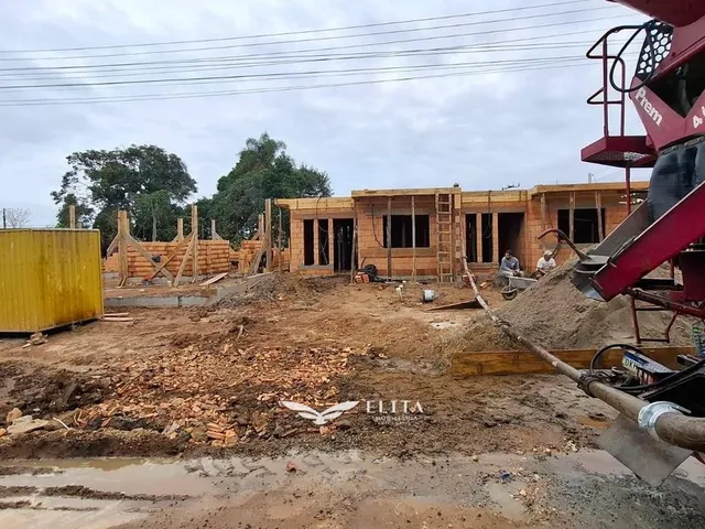 Imagem 3: Casa à Venda com 2 quartos, no bairro Quinta dos Açorianos - Barra Velha