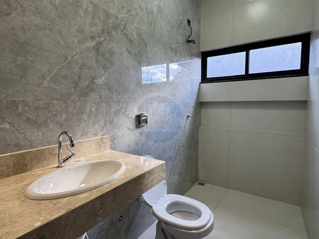 Imagem 4: Casa À Venda no Bairro Flor de Maio - Dourados/Ms