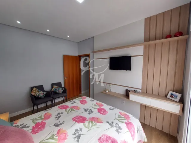 Imagem 11: Casa Térrea com Piscina À Venda no Bairro Medeiros - Jundiaí