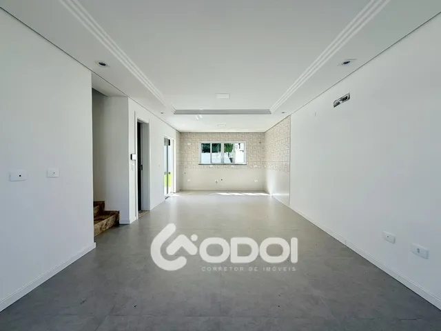 Imagem 7: Sobrado em Condomínio, com amplo quintal no Aristocrata
