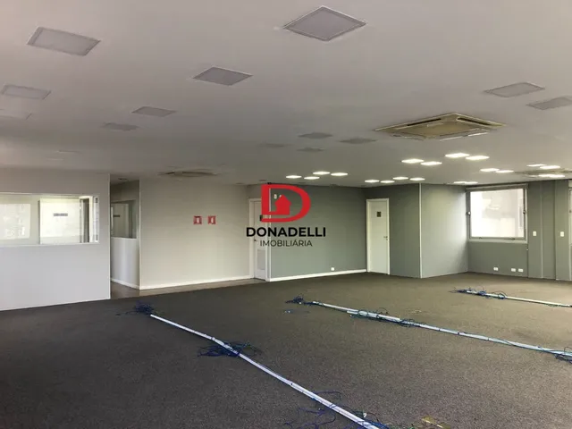 Imagem: Ótimo Conjunto Comercial de 415 M² com