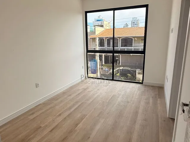 Imagem 6: Sobrado Geminado com 102 M² no Bairro São João