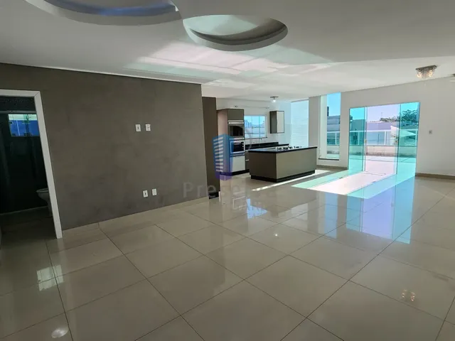 Imagem 6: Prédio Versátil de 550M²: Comércio e Residência em Um Só Imóvel!