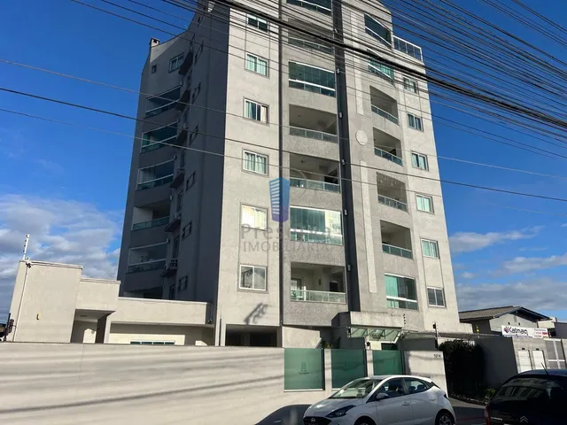 Imagem 8: Cobertura de Luxo Semi-Mobiliada para Venda!