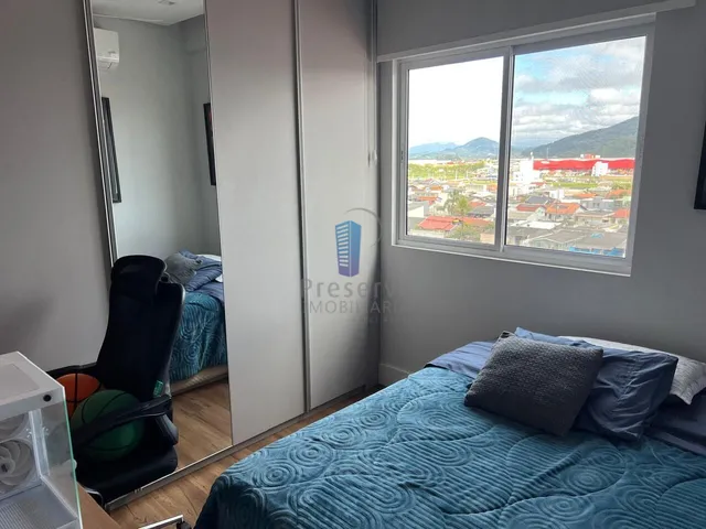 Imagem 4: Cobertura de Luxo Semi-Mobiliada para Venda!