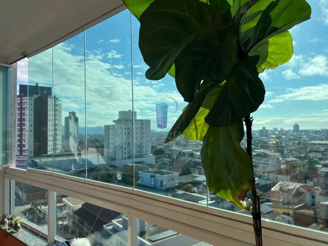 Imagem 10: Cobertura de Luxo Semi-Mobiliada para Venda!