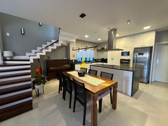 Imagem 5: Casa Alto Padrão Mobiliada À Venda no Bairro Vila Germer em Timbó
