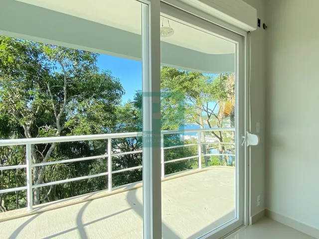 Imagem 7: Casa com Vista Panorâmica para o Mar no Centro de Bombinhas/Sc
