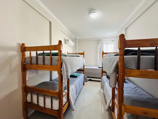 Imagem 16: Apartamento Mobiliado a Poucos Passos do Mar em Bombinhas/Sc