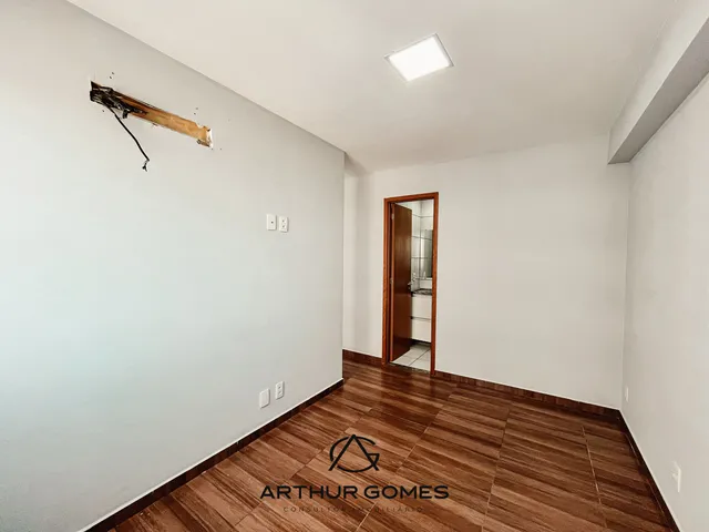 Imagem 15: Apartamento em Candeias - 2 Quartos e 62 M² - Edf. Maria Rita e Maria Anita