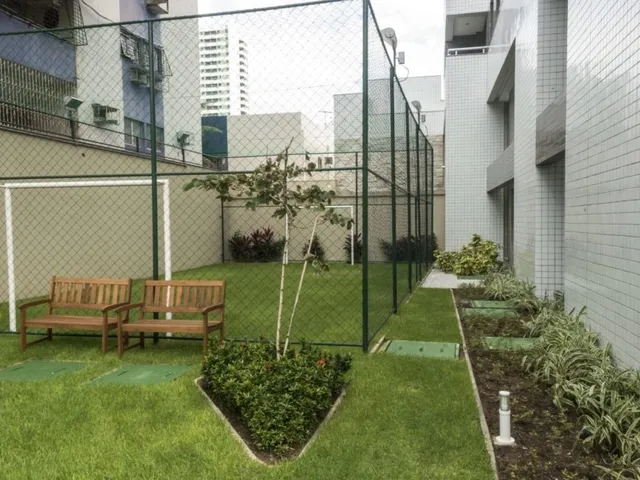 Imagem 8: Apartamento em Candeias - 2 Quartos e 62 M² - Edf. Maria Rita e Maria Anita