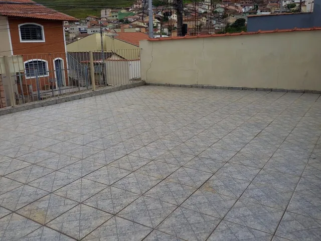Imagem 2: Casa À Venda no Bairro Jardim Ipê - Poços de Caldas/Mg