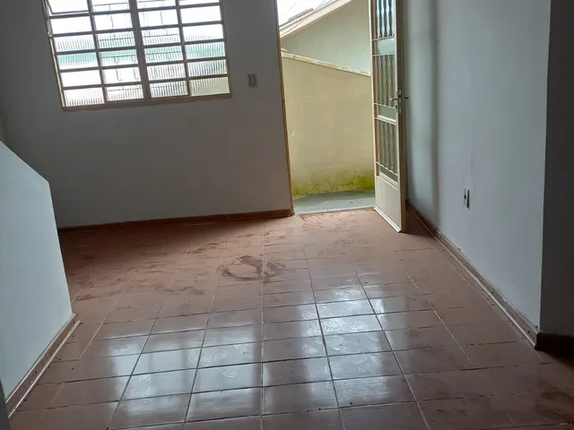 Imagem 15: Casa À Venda no Bairro Jardim Ipê - Poços de Caldas/Mg