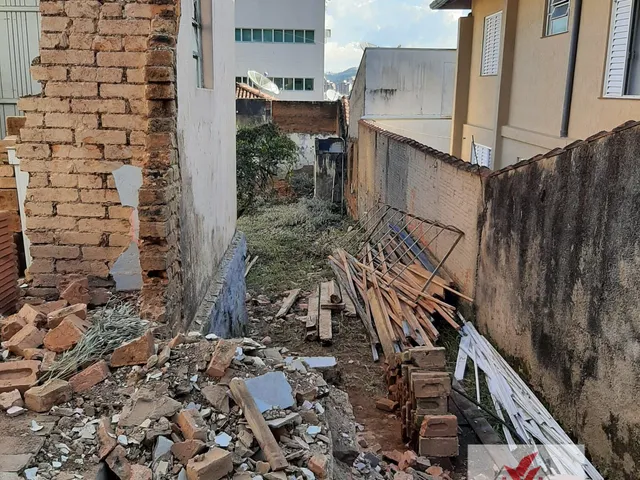Imagem: Terreno À Venda no Bairro Centro - Poços