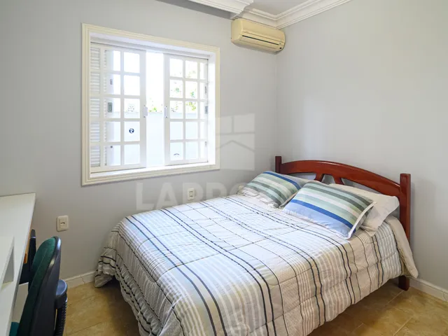 Imagem 8: 0 Casa com 7 dormitórios