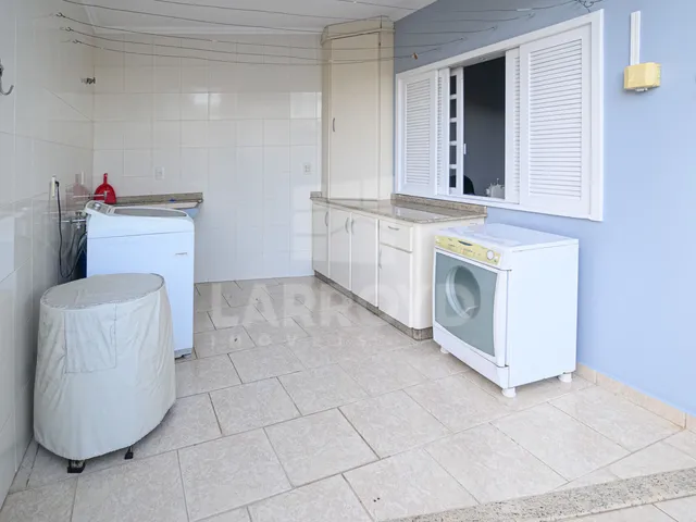 Imagem 3: 0 Casa com 7 dormitórios