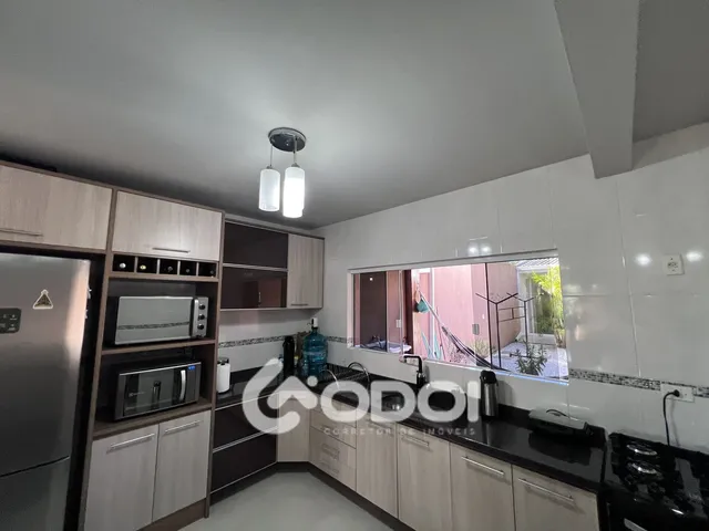 Imagem 2: Sobrado em Cruzeiro, São José dos Pinhais/PR