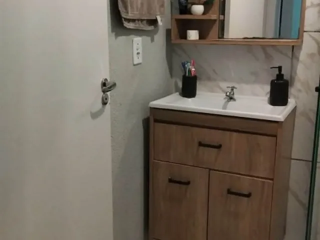 Imagem 16: Apartamento para Venda em Pelotas, Fragata, 2 dormitórios, 1 banheiro