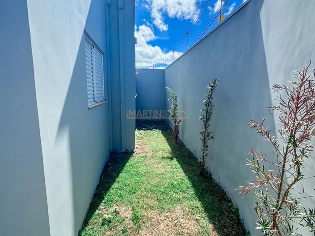 Imagem 3: Casa À Venda no Bairro Jardim Interlagos - Araguari/Mg