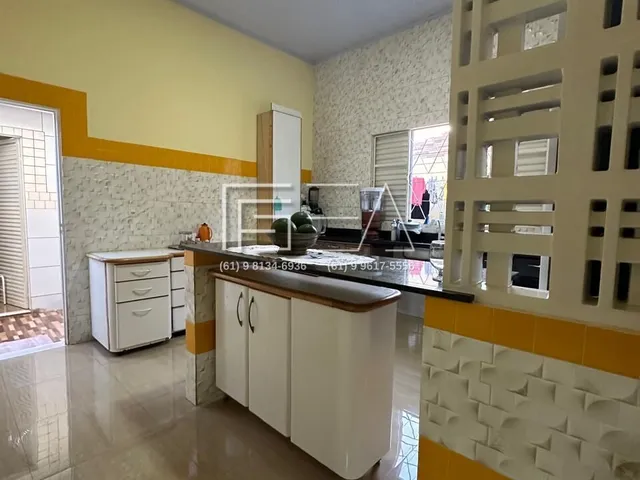 Imagem 12: Excelente Oportunidade: Casa com 3 Quartos e Edícula À Venda