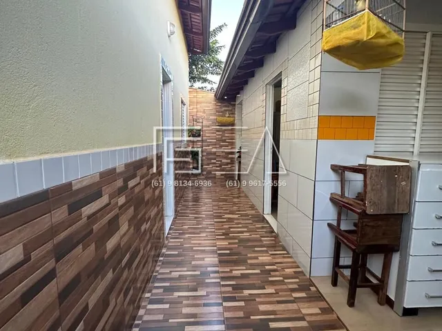 Imagem 8: Excelente Oportunidade: Casa com 3 Quartos e Edícula À Venda