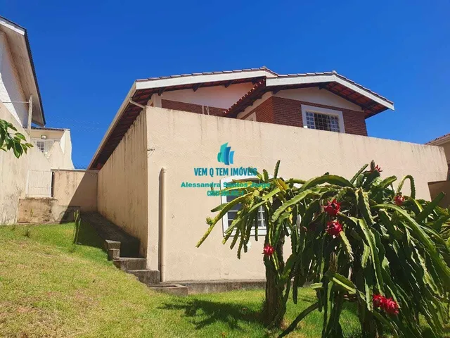 Imagem: Casa Padrão 3 Dormitórios e 3 Vagas em