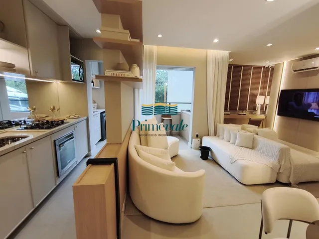Imagem: O apartamento possui 2 Dormitórios, 1 Suíte, 2 Banheiros,