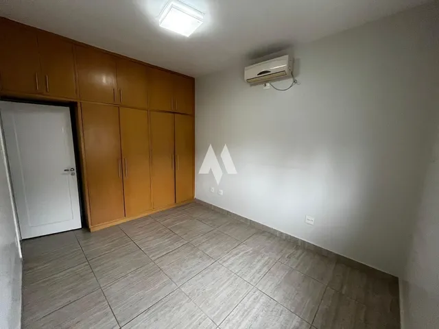 Imagem 6: Sobrado para Locação com Edícula e Garagem Ampla no Embaré em Santos - Sp