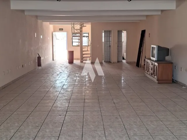 Imagem: Pavilhão/Galpão Salão Comercial - Bairro