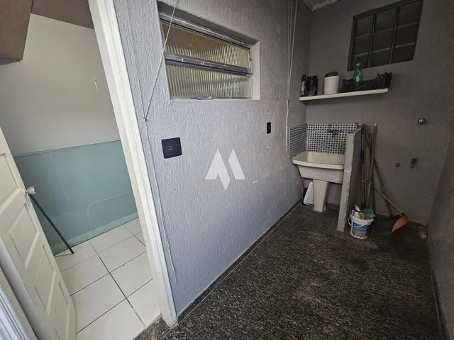 Imagem 14: Sobrado Amplo com Piscina e de Esquina!