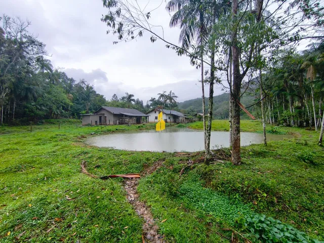 Imagem: Sítio À Venda no Bairro Dona Clara em