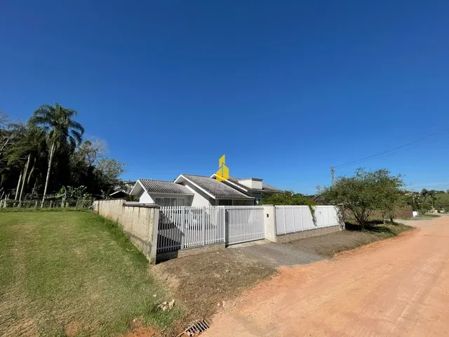 Imagem: CASA NO BAIRRO DAS CAPITAIS NA CIDADE DE